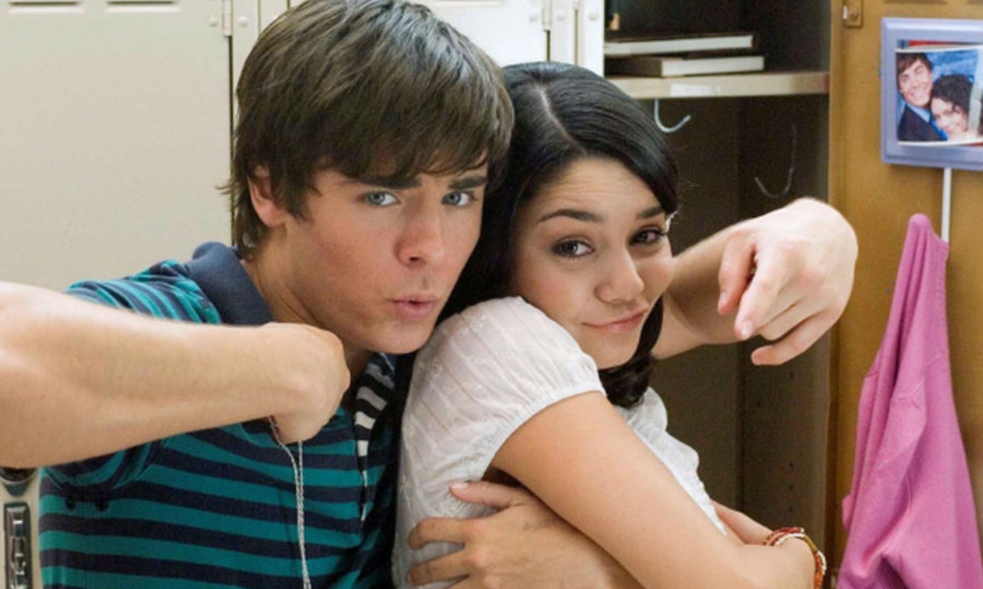 Vanessa Hudgens y Zac Efron regresan a la escuela de High School Musical a 16 años del estreno