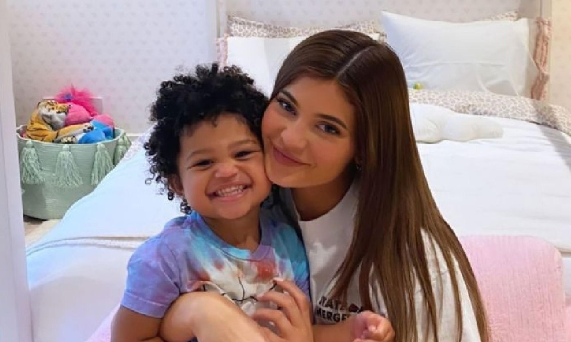 Stormi Webster debuta como TikToker y expone a Kylie Jenner sin maquillaje