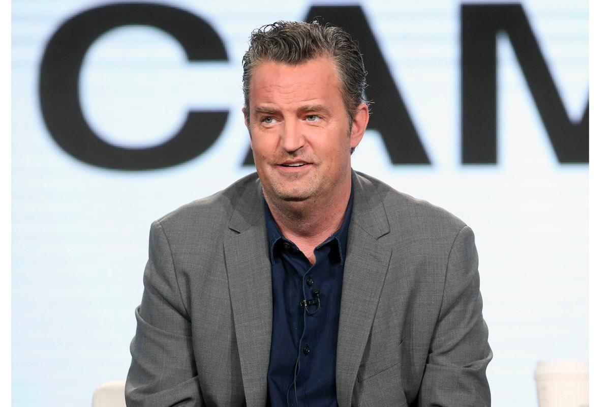 Reportan la muerte de Matthew Perry, quien interpretó a Chandler en ‘Friends’