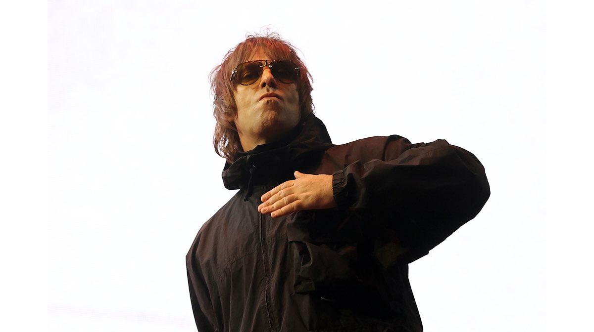 Liam Gallagher colabora con su ídolo en su nuevo sencillo ‘Just Another Rainbow’