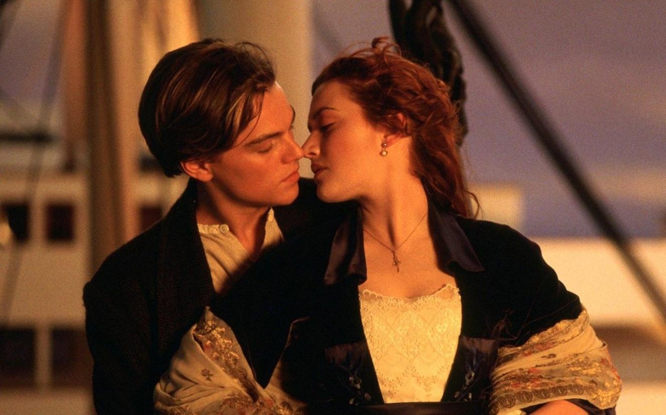 Kate Winslet dijo que su beso con Leonardo Dicaprio fue “un desastre”