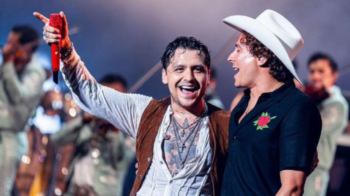 Memo Ochoa cantó en su cumpleaños con Christian Nodal y así lo presumió en redes