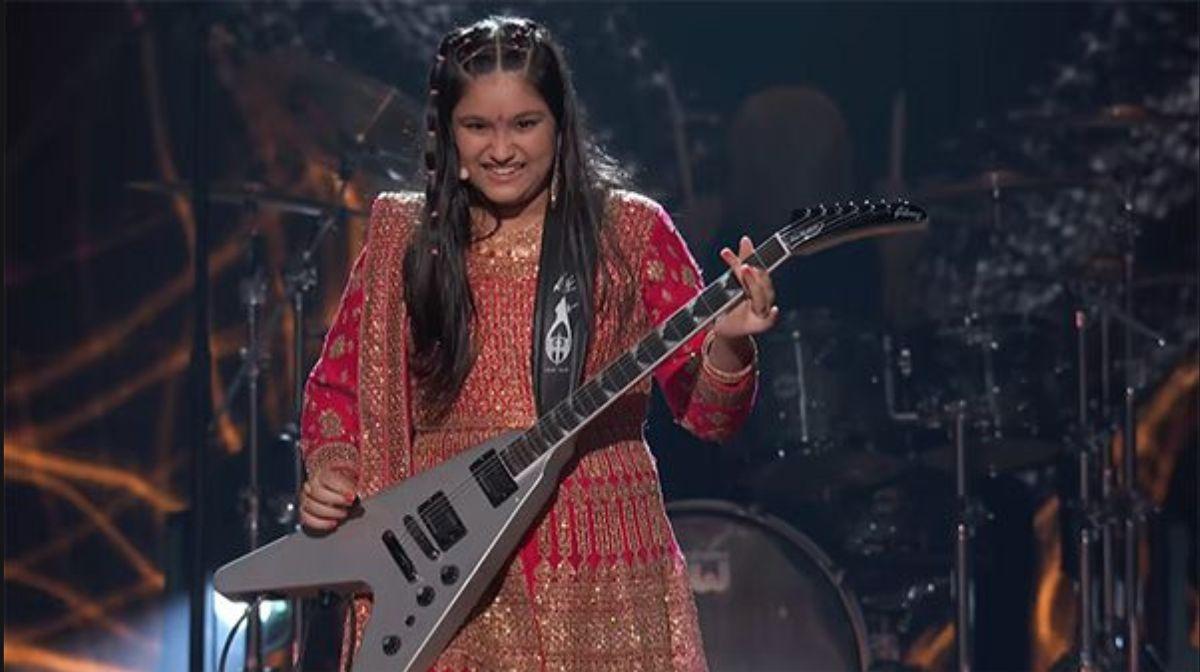 Ella es la niña de 11 años que deslumbró al mundo tocando ‘Master of Puppets’ de Metallica