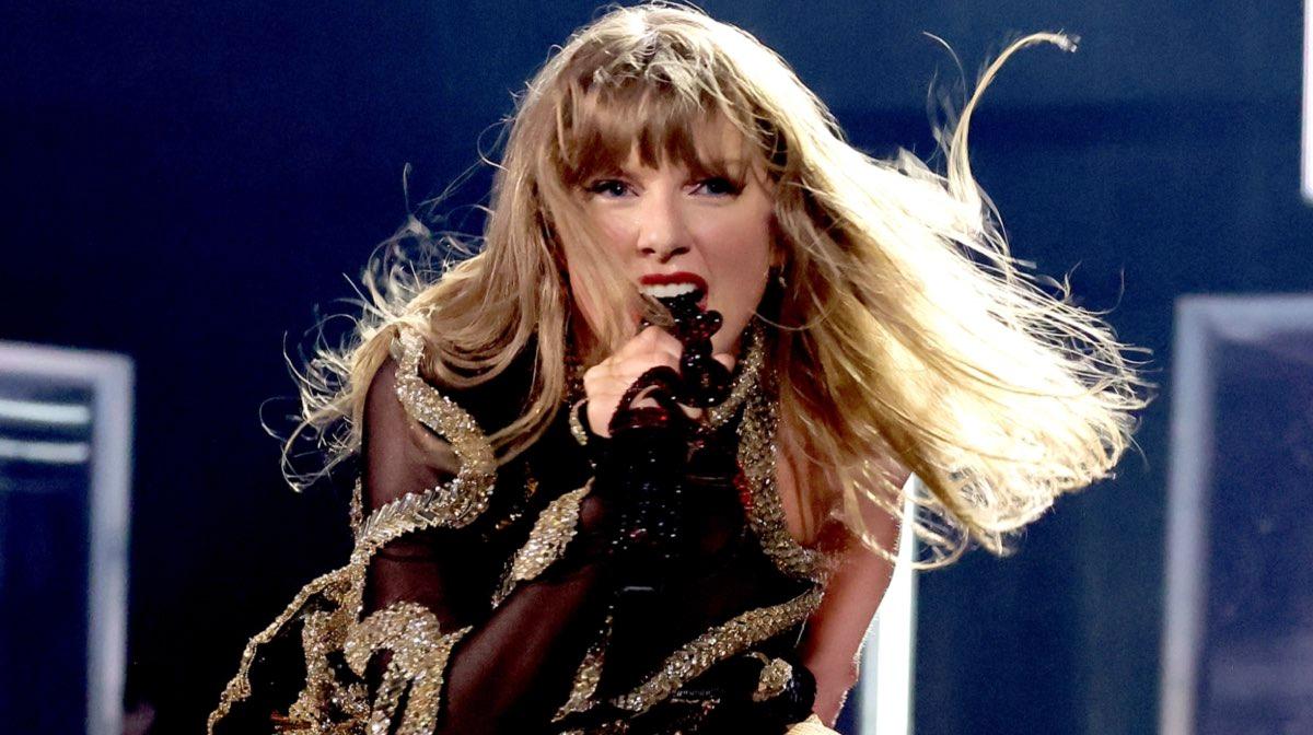 Taylor Swift hace historia y arrasa en los Billboard Music Awards 2024