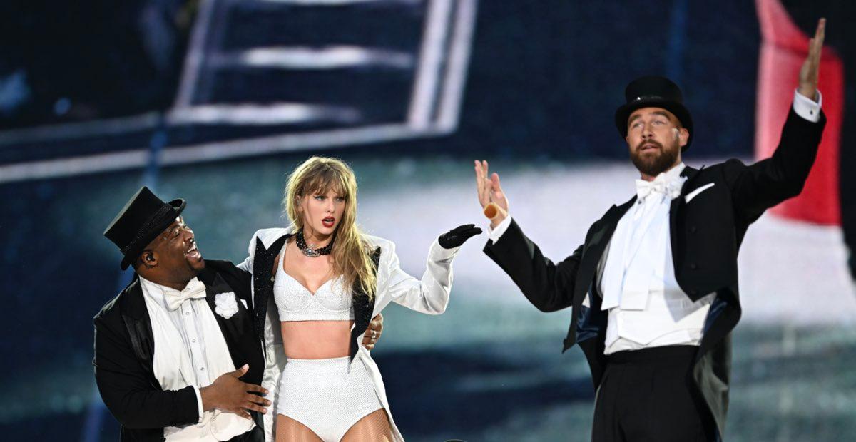 Así festejó Travis Kelce a Taylor Swift por su cumpleaños