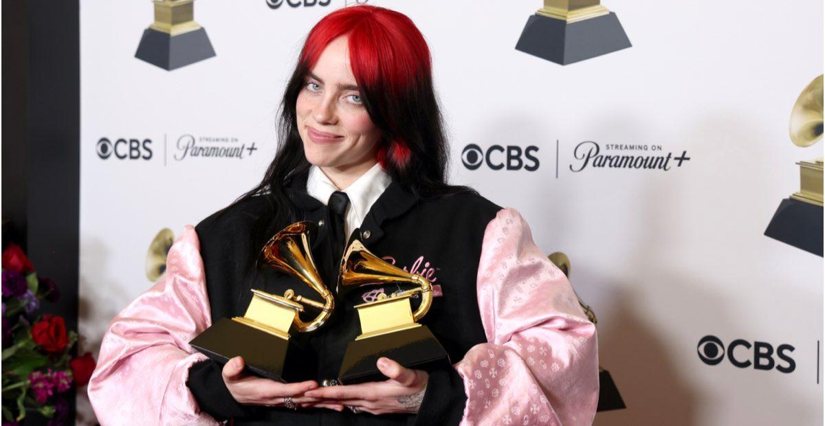 ¿Cómo es el proceso de votación para los Grammys 2025?